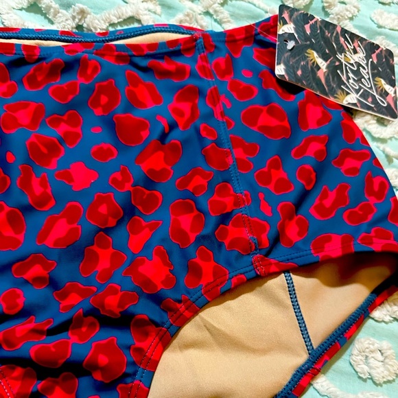 KORTNI JEANE High-Waisted Swim Bottoms “Vibrant Leopard” Sz S - NWT - Picture 5 of 8